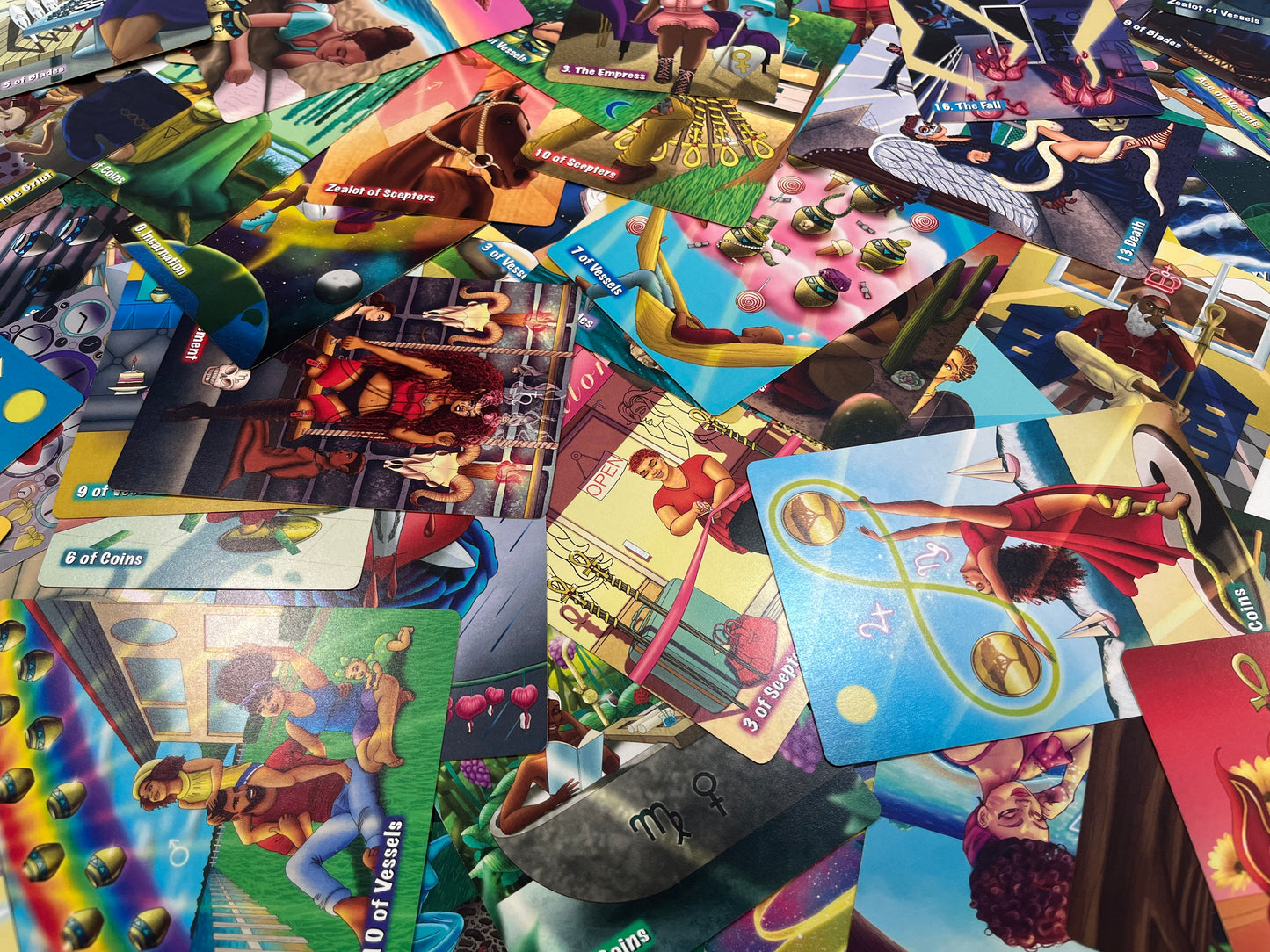 That Afro Drip Tarot - 15 DECKS